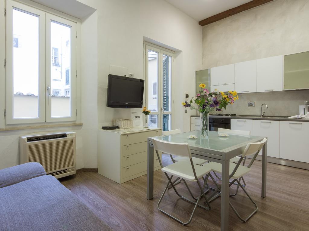 Piazza Pitti 2 Bedroom Florenz Exterior foto