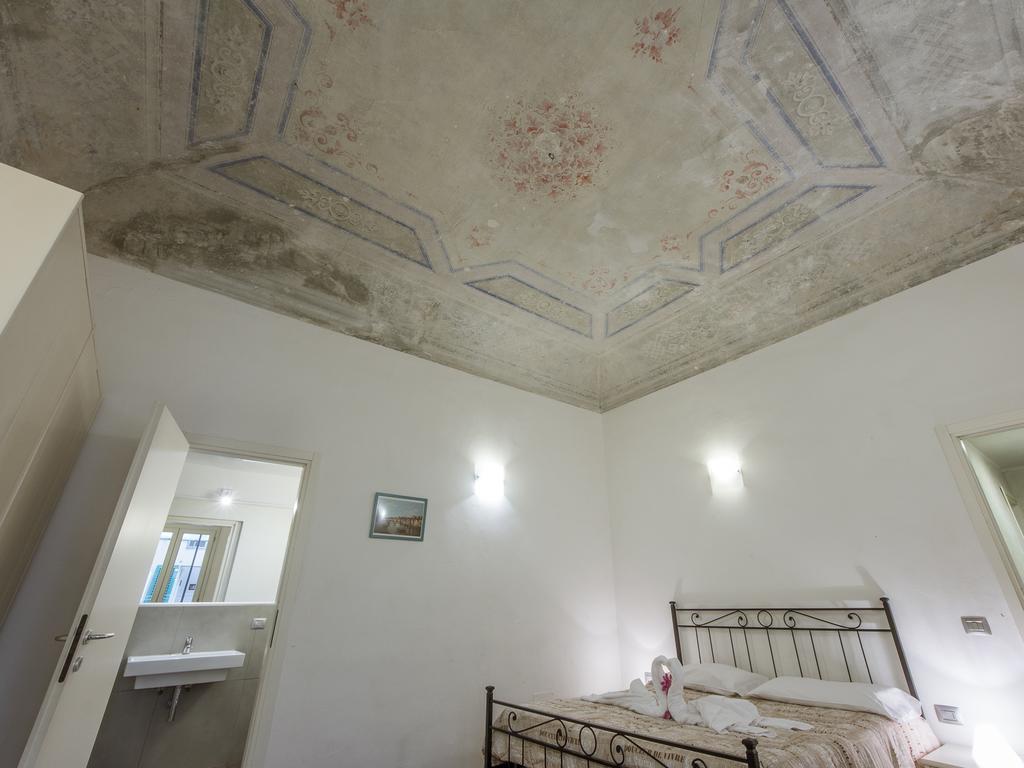 Piazza Pitti 2 Bedroom Florenz Exterior foto